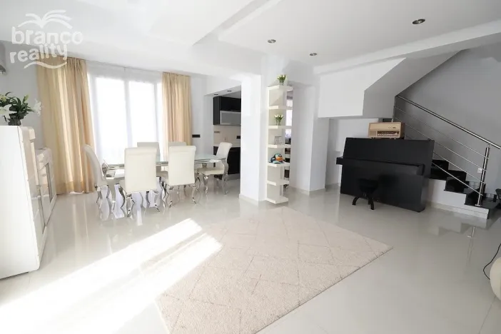 Prodej rodinného domu, Cabo Roig, Alicante, Španělsko, 222 m2