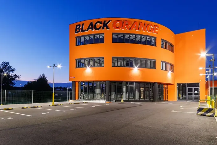 Pronájem kanceláře, Mělník, Bezručova, 100 m2