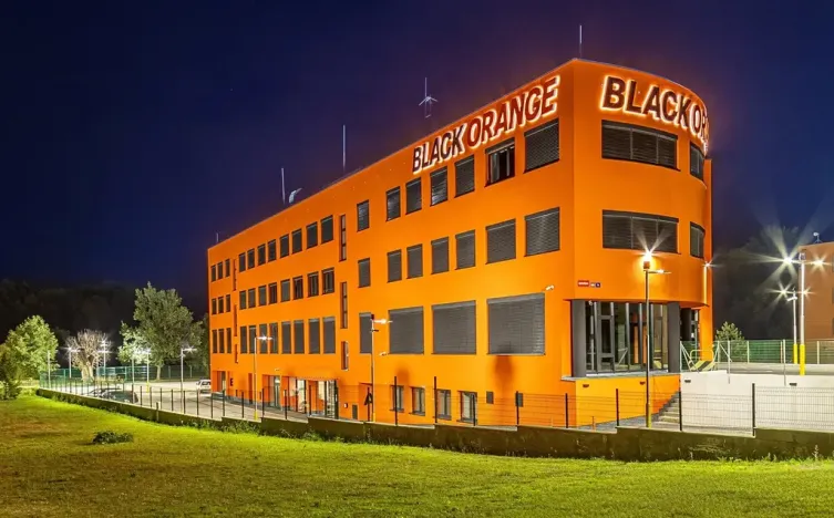 Pronájem kanceláře, Mělník, Bezručova, 103 m2