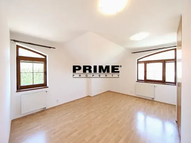 Pronájem rodinného domu, Praha - Nebušice, Druhého odboje, 390 m2