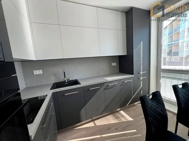 Pronájem bytu 2+kk, Ústí nad Orlicí, Popradská, 47 m2