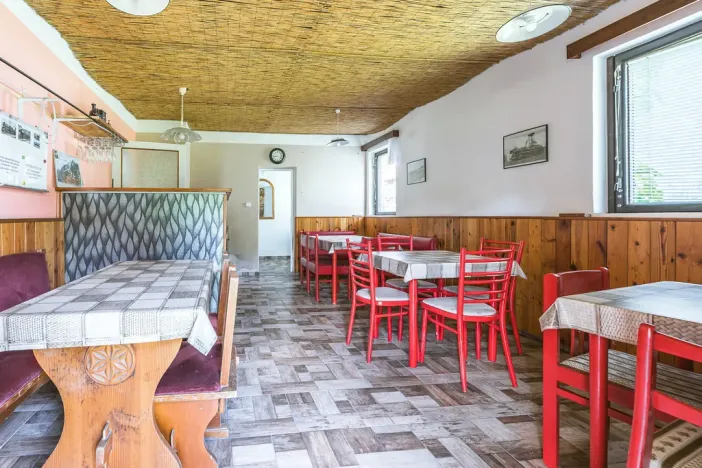 Prodej komerční, Dubá - Zakšín, 132 m2