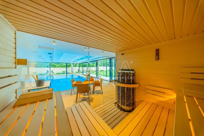 Prodej rodinného domu, Praha - Újezd nad Lesy, Hulická, 420 m2