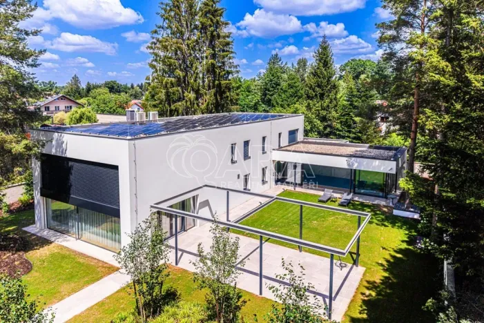 Prodej rodinného domu, Praha - Újezd nad Lesy, Hulická, 420 m2