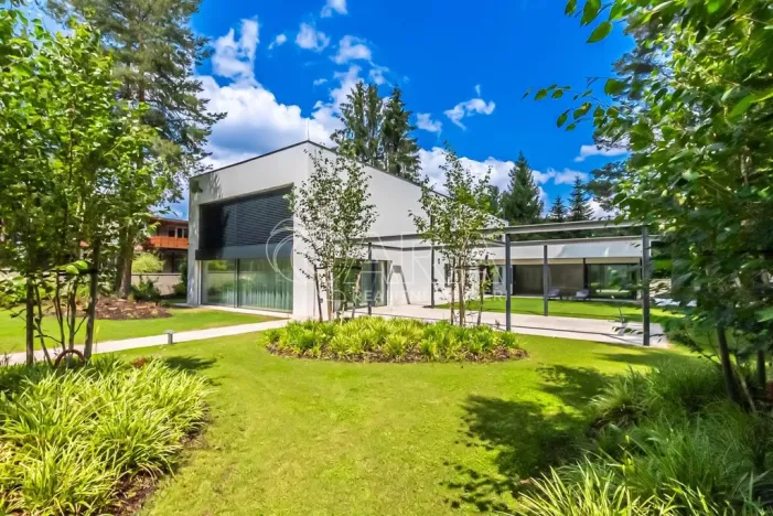 Prodej rodinného domu, Praha - Újezd nad Lesy, Hulická, 420 m2