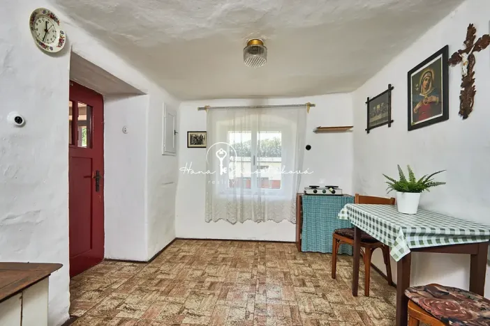 Prodej rodinného domu, Štěkeň, Podskalí, 83 m2