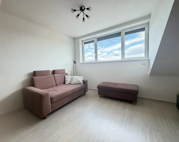 Pronájem bytu 2+kk, Brno, Letní, 56 m2