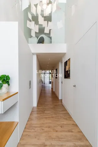 Pronájem bytu 3+1, Praha - Holešovice, Na Maninách, 150 m2