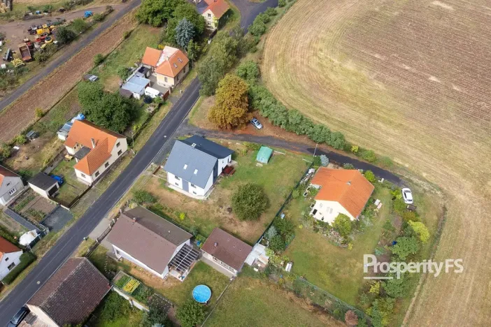 Prodej rodinného domu, Hořešovičky, 256 m2