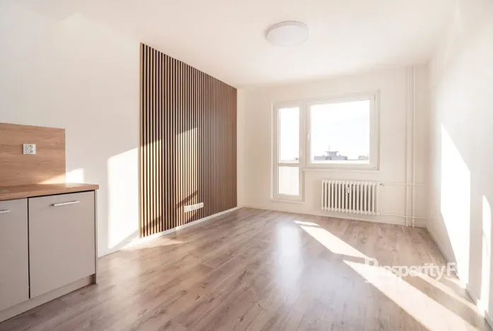 Pronájem bytu 3+kk, Kladno - Kročehlavy, Obránců míru, 53 m2