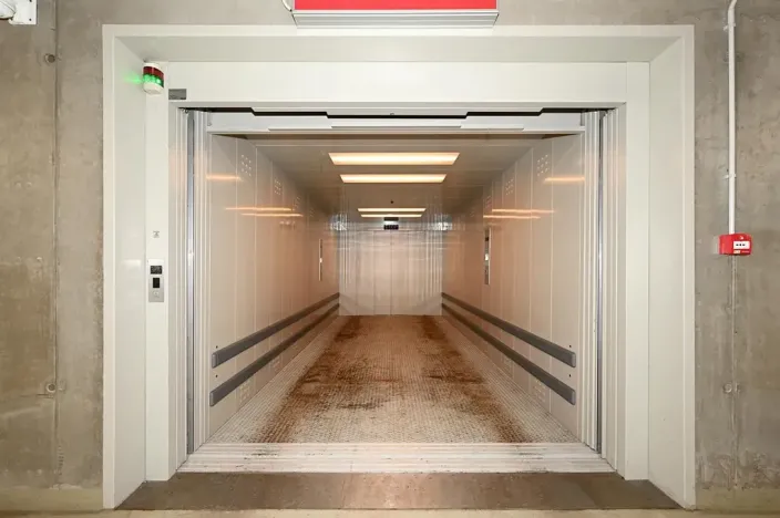 Pronájem bytu 2+kk, Praha - Liboc, Evropská, 54 m2