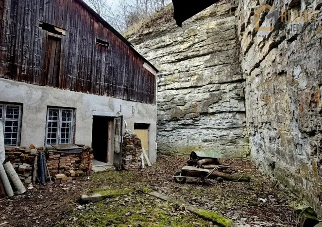 Prodej výrobních prostor, Česká Třebová, 896 m2