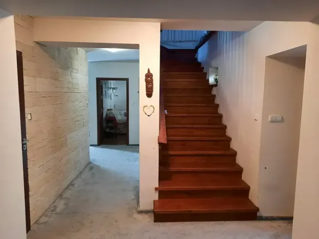 Prodej rodinného domu, Neumětely, V Chaloupkách, 230 m2