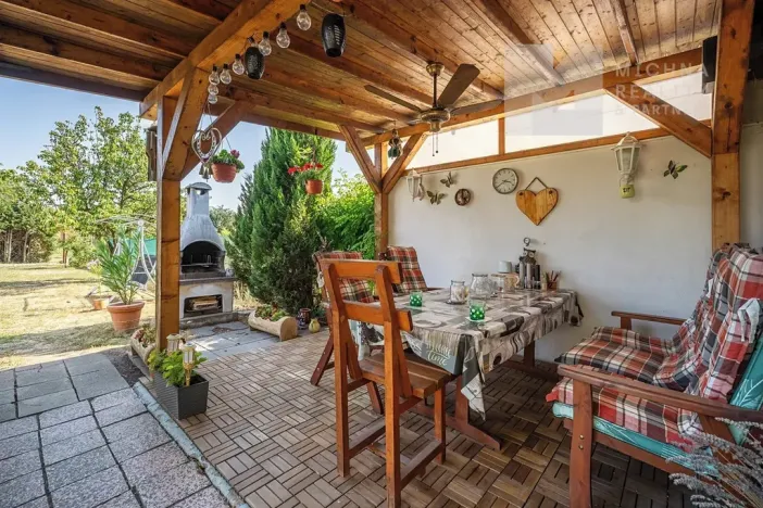 Prodej rodinného domu, Březí, Mládežnická, 230 m2