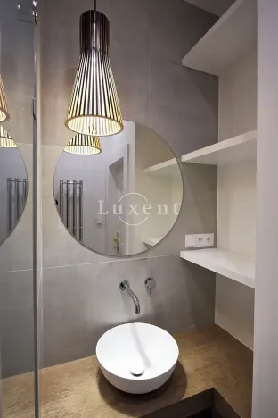 Pronájem bytu 2+kk, Praha - Vinohrady, náměstí Jiřího z Poděbrad, 56 m2
