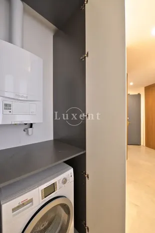 Pronájem bytu 2+kk, Praha - Vinohrady, náměstí Jiřího z Poděbrad, 56 m2