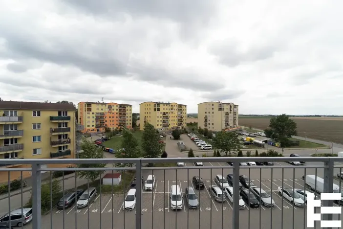 Prodej bytu 4+kk, Klecany, V Honech, 81 m2