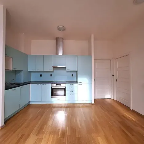 Pronájem bytu 1+1, Praha - Žižkov, Roháčova, 60 m2