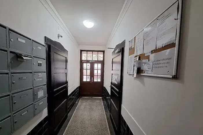 Pronájem bytu 1+1, Praha - Žižkov, Roháčova, 60 m2