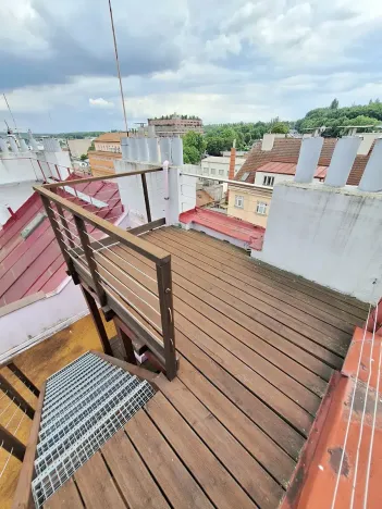 Pronájem bytu 4+kk, Praha - Vysočany, Novovysočanská, 160 m2