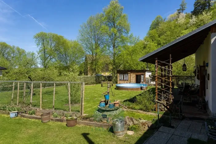 Prodej vícegeneračního domu, Skomelno, 284 m2