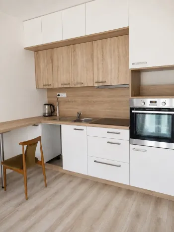 Pronájem bytu 2+kk, Hrochův Týnec, Nádražní, 34 m2