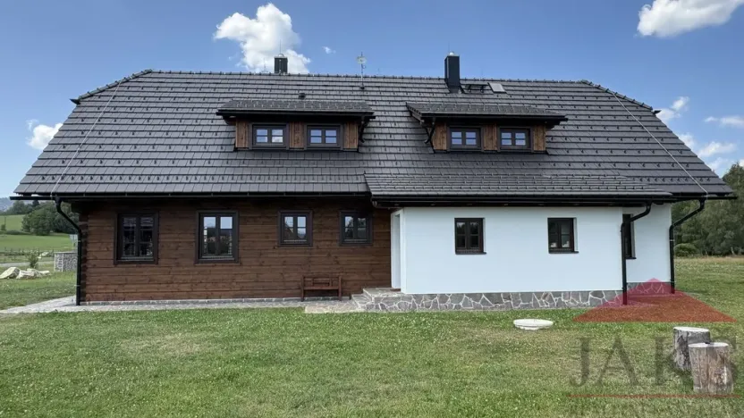 Prodej rodinného domu, Srní, 239 m2