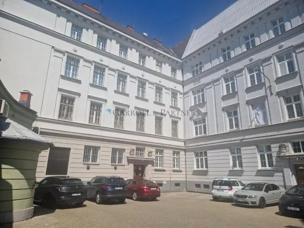 Pronájem bytu 2+kk, Ostrava - Moravská Ostrava, Partyzánské náměstí, 69 m2