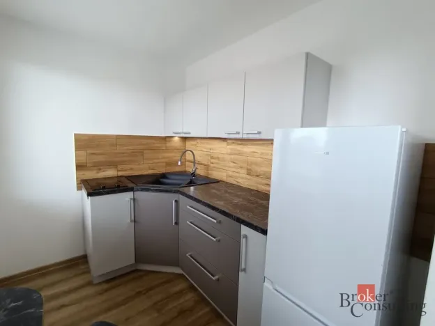 Pronájem bytu 1+1, Opava - Předměstí, Mařádkova, 25 m2