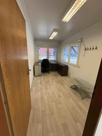 Pronájem komerčního pozemku, Hodonín, Brněnská, 1000 m2
