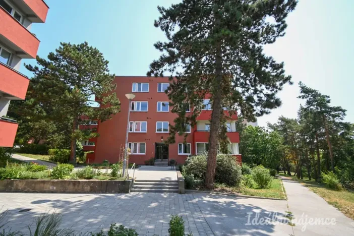 Pronájem bytu 2+1, Brno, Brožíkova, 56 m2
