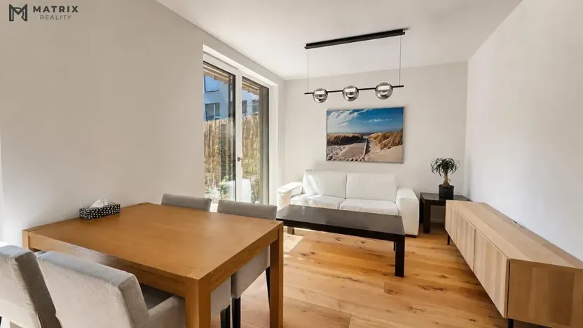 Pronájem bytu 2+kk, Praha - Radlice, U Komína, 52 m2