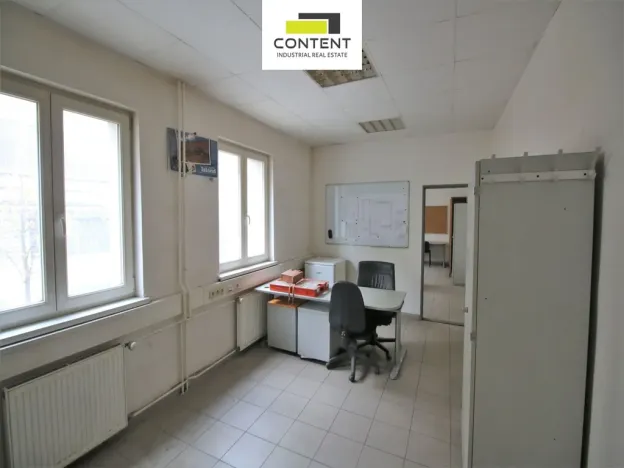 Pronájem skladu, Plzeň - Skvrňany, Na Pomezí, 7214 m2