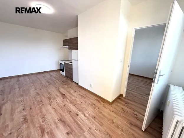 Pronájem bytu 2+kk, Slaný, Otakara Jaroše, 36 m2