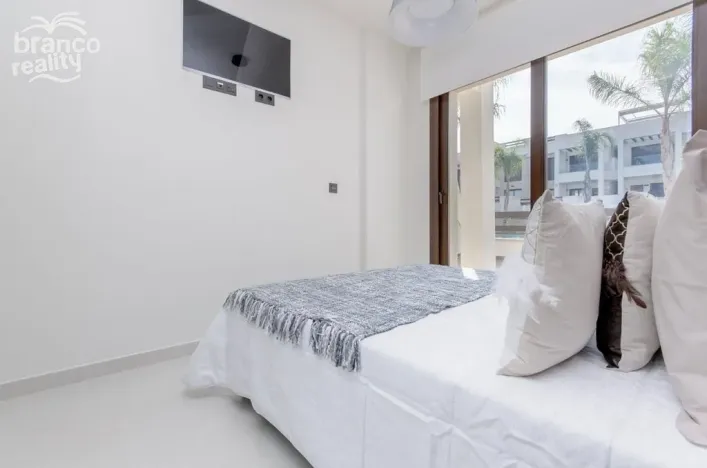 Prodej rodinného domu, Torrevieja, Alicante, Španělsko, 63 m2