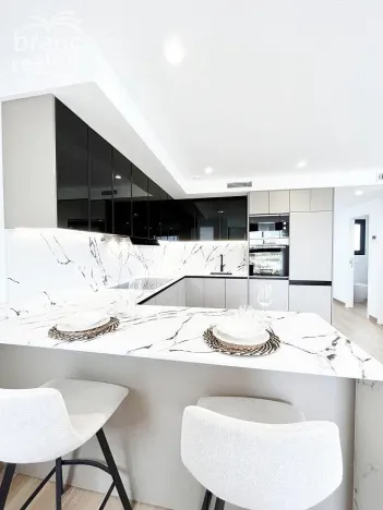 Prodej rodinného domu, Algorfa, Alicante, Španělsko, 238 m2