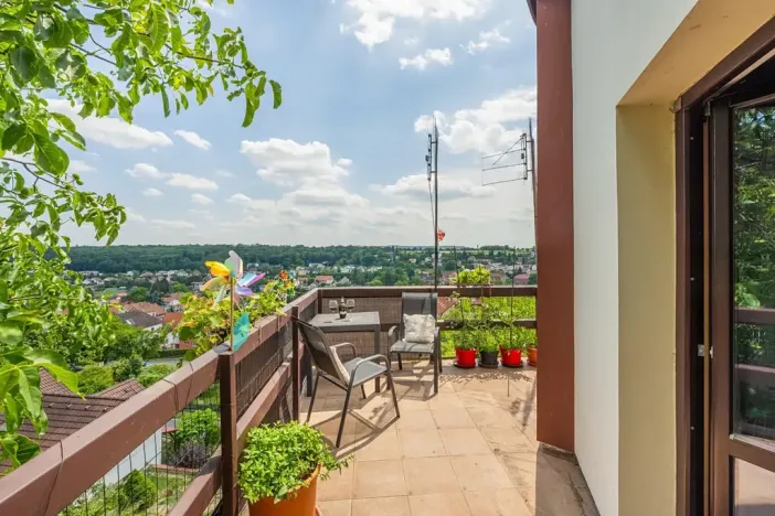 Prodej vily, Tuchoměřice, Nad školou, 460 m2