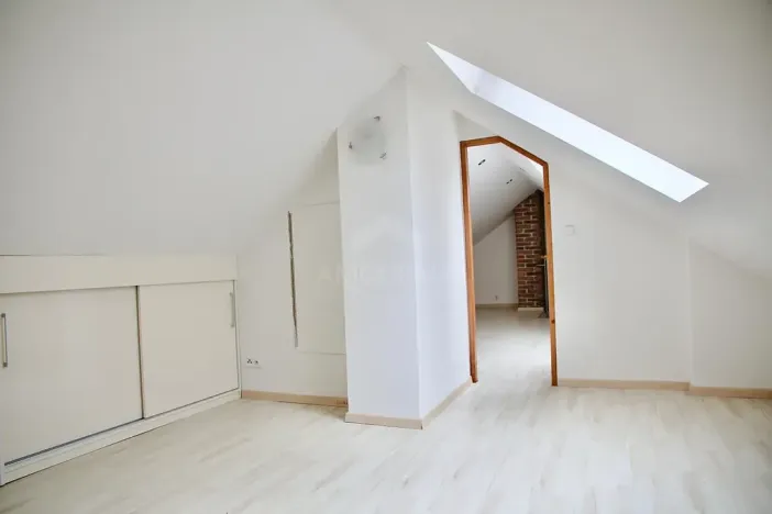 Pronájem bytu 3+1, Karlovy Vary, Moskevská, 80 m2