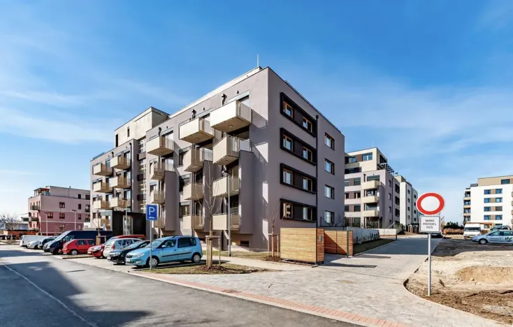 Pronájem bytu 2+kk, Praha - Malešice, Univerzitní, 53 m2