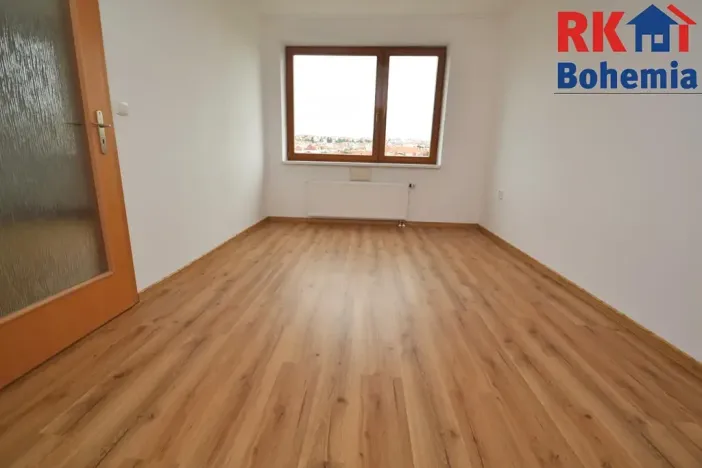 Pronájem bytu 2+kk, Praha - Nusle, Mojmírova, 45 m2