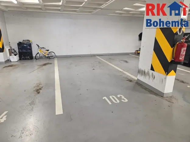 Pronájem bytu 2+kk, Praha - Háje, Loosova, 54 m2