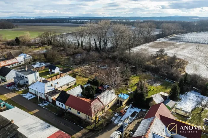 Prodej pozemku pro bydlení, Křídlůvky, 1274 m2