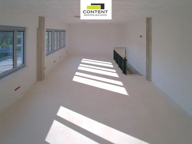 Pronájem výrobních prostor, Mikulov, Nádražní, 5000 m2