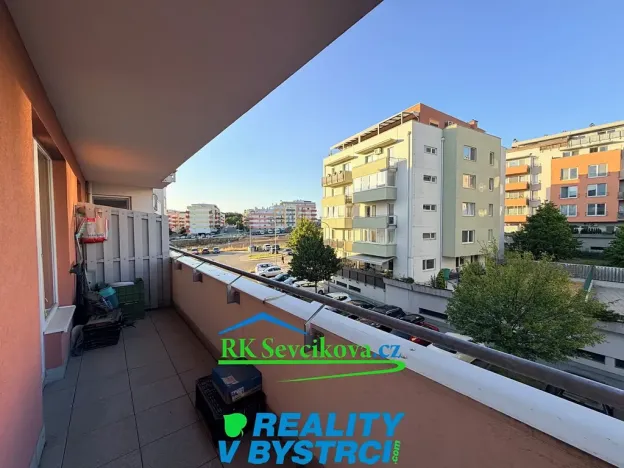 Pronájem bytu 1+kk, Brno, Hvozdecká, 30 m2