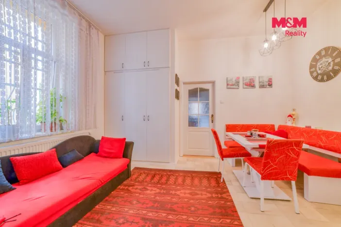 Prodej bytu 2+1, Mariánské Lázně, Nákladní, 57 m2