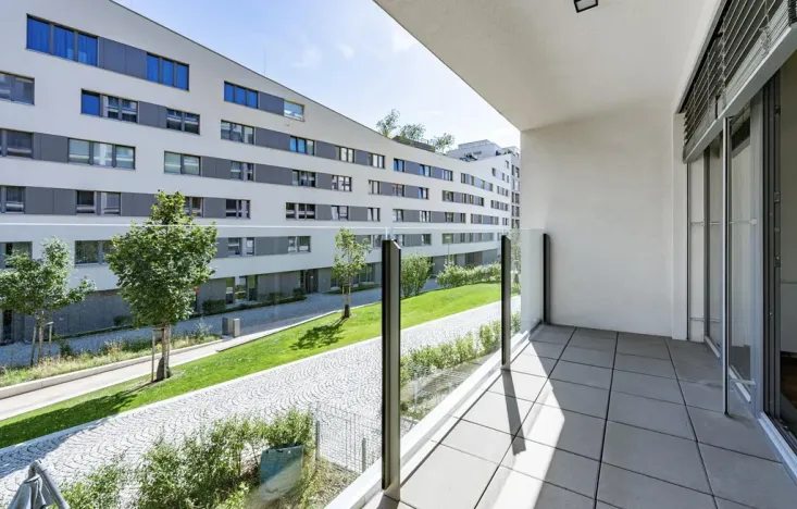 Pronájem bytu 2+kk, Praha - Karlín, U Mlýnského kanálu, 58 m2