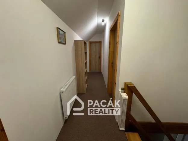 Pronájem rodinného domu, Bílá Lhota - Hradečná, 160 m2
