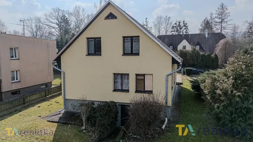 Prodej rodinného domu, Střítež, 250 m2