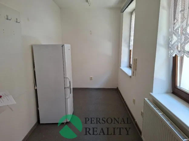 Pronájem obchodního prostoru, Rakovník, Nádražní, 8 m2