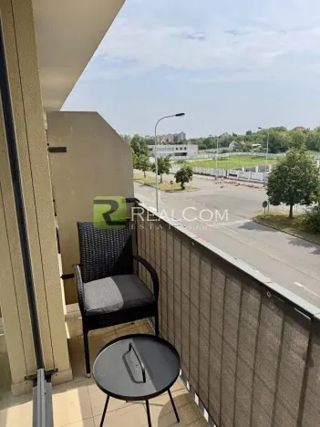 Pronájem bytu 2+kk, Praha - Lhotka, U Nového dvora, 56 m2